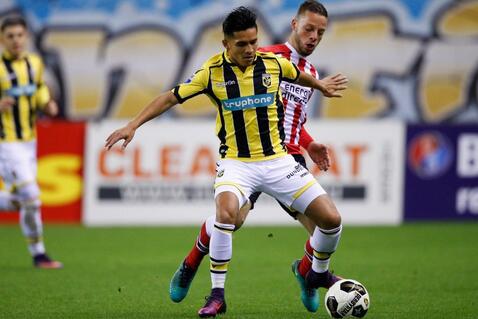 球迷们对姆 球迷们对姆